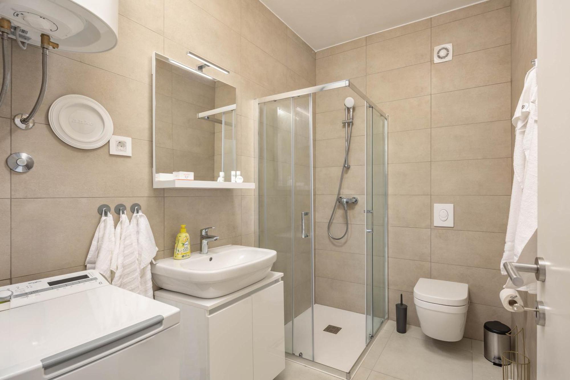 Seafront Villa Andrijana - Happy Rentals Plomin Luaran gambar