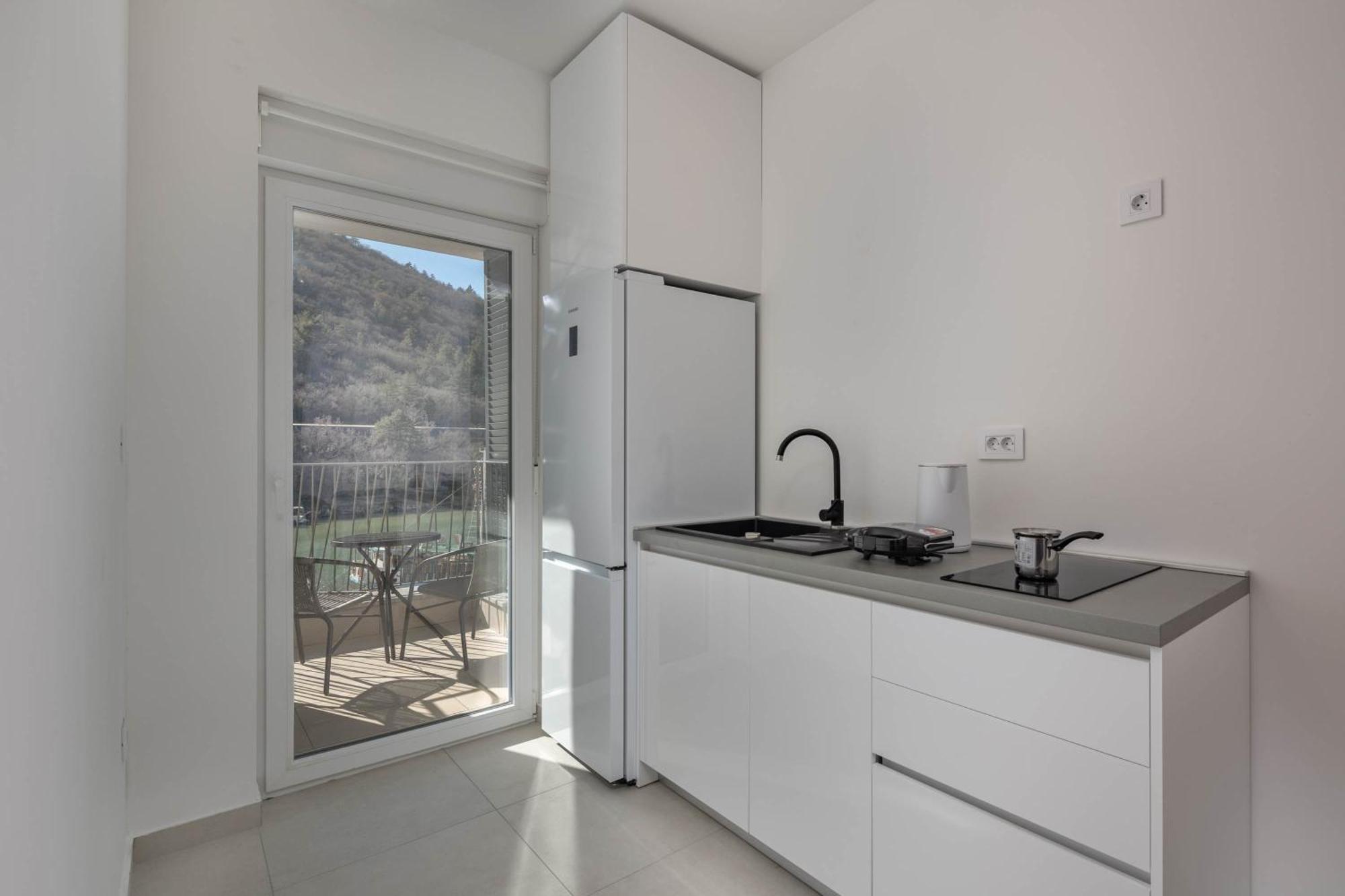 Seafront Villa Andrijana - Happy Rentals Plomin Luaran gambar