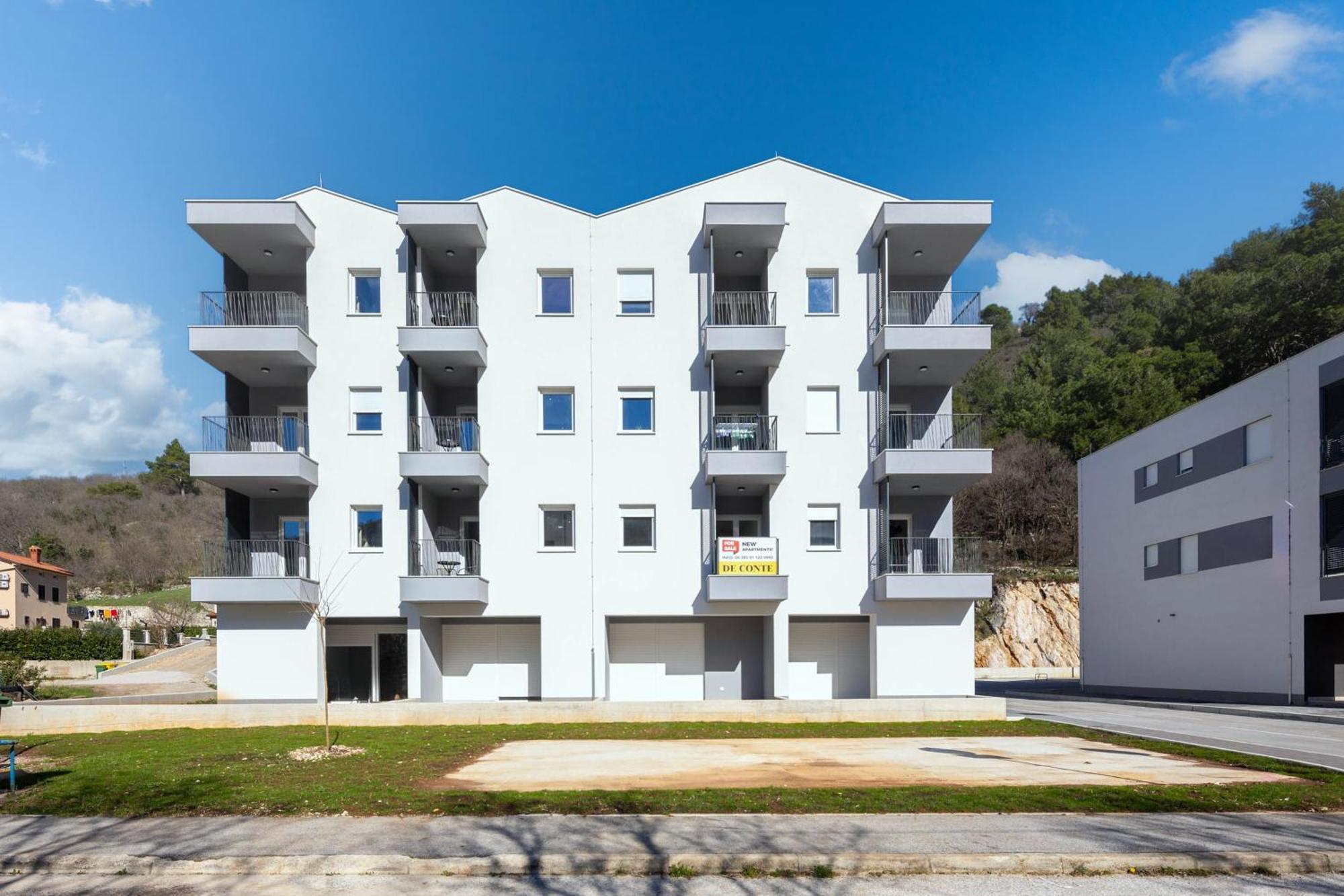 Seafront Villa Andrijana - Happy Rentals Plomin Luaran gambar
